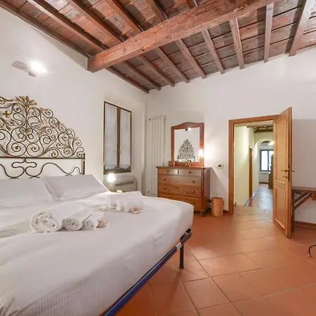 Rustic Medieval House-dimora Medievale Fiorentina Floransa