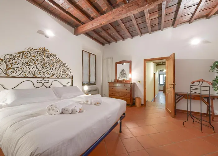 Rustic Medieval House-dimora Medievale Fiorentina Florencie